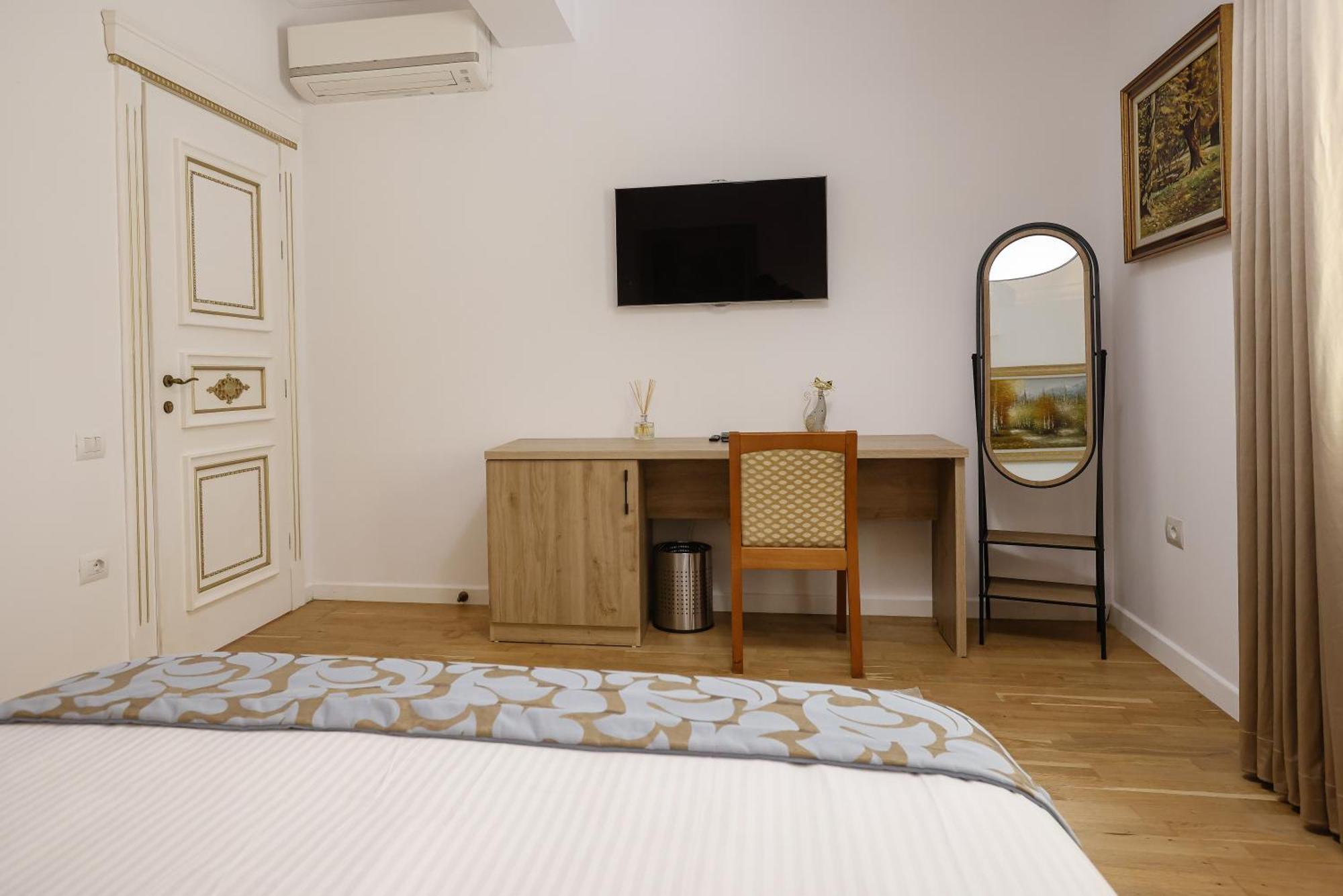 Vila Ferdinand Modern Rooms In Tirana'S Center Pokoj fotografie